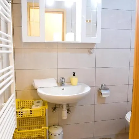 Planinca -hisa Z Razgledom Šmarje pri Jelšah