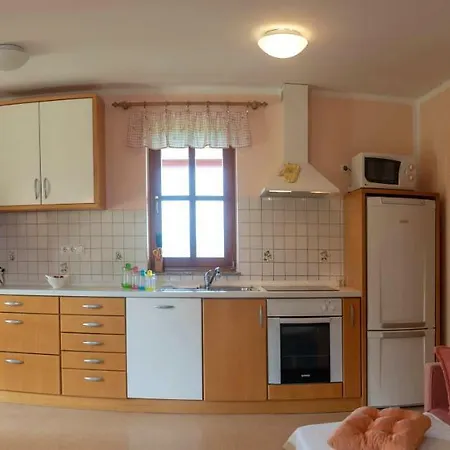 Planinca -hisa Z Razgledom Appartement *