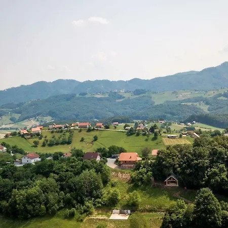 Planinca -hisa Z Razgledom